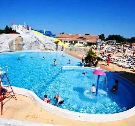 Hotel Magnifique Mobil - 4 Etoiles -les Charmettes 409 - Charente Maritime Les Mathes