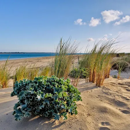 Hotel Magnifique Mobil - 4 Etoiles -les Charmettes 409 - Charente Maritime