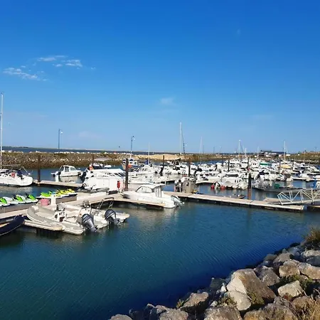 Hotel Magnifique Mobil - 4 Etoiles -les Charmettes 409 - Charente Maritime Les Mathes